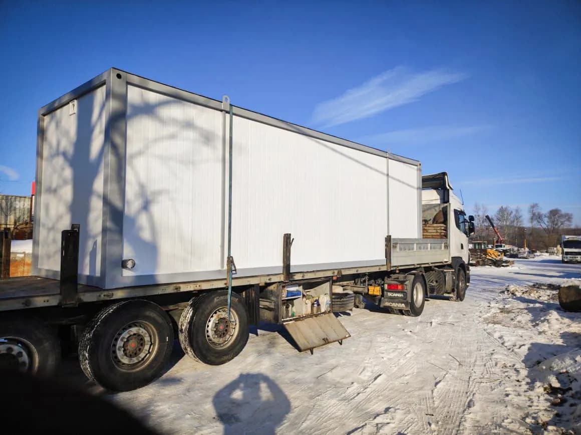 Разгрузка модуля на объекте
